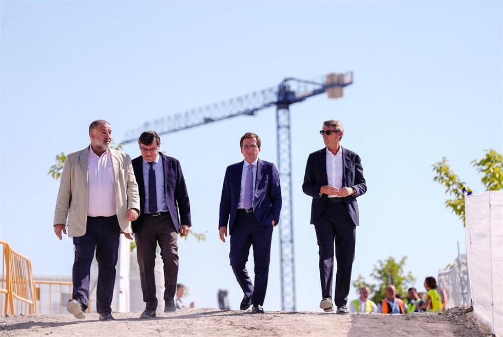 El Plan Suma municipal pone su primera piedra de 446 viviendas en Berrocales listas en solo 20 meses
