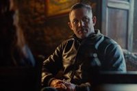 Tom Hardy sí estará en la temporada 3 de Mobland tras su pelea con los productores y rumores de despido