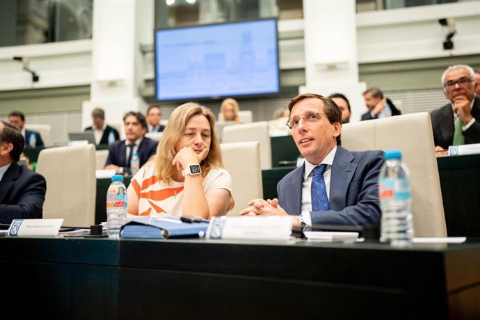 El alcalde de Madrid, José Luis Martínez Almeida, durante el Debate del Estado de la Ciudad, en el Palacio de Cibeles, a 30 de junio de 2026, en Madrid (España). El Palacio de Cibeles encara hoy el que será el último Pleno del Estado de la Ciudad del mand