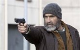 Foto: Llega a COSMO El viajero, serie policiaca protagonizada por Éric Cantona