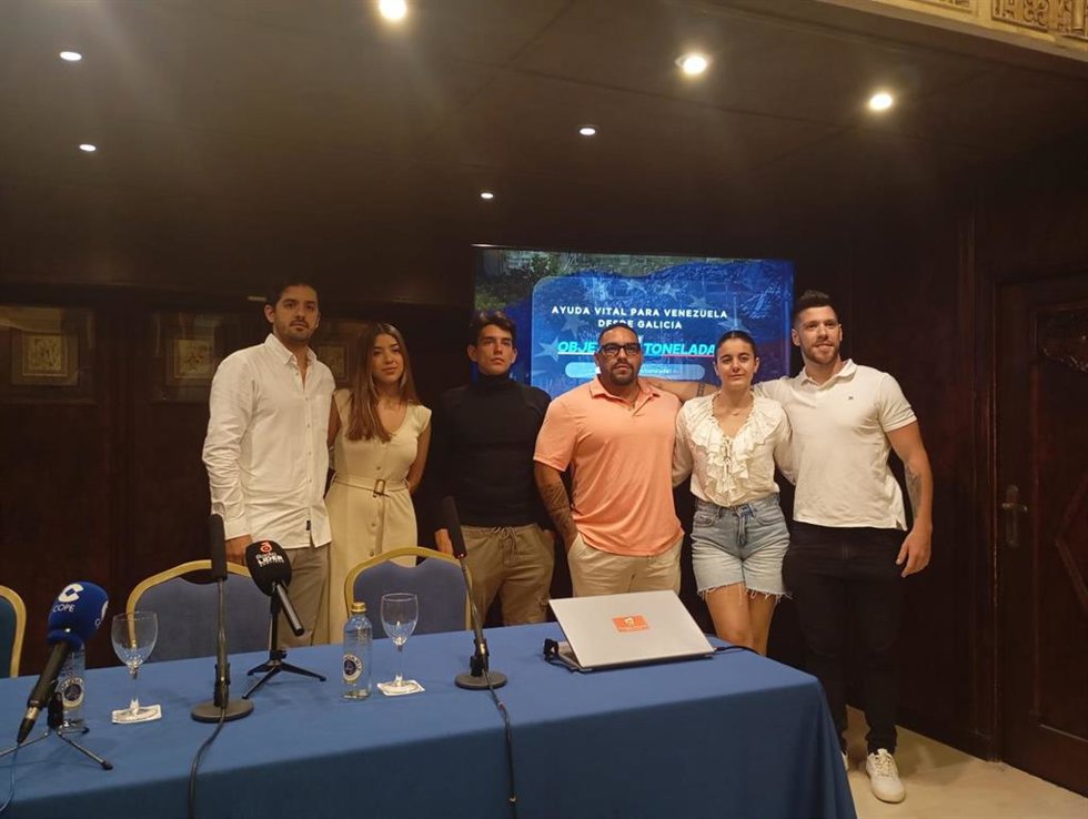 Venezolanos residentes en Santiago piden apoyo institucional para enviar más de cinco toneladas de ayuda humanitaria