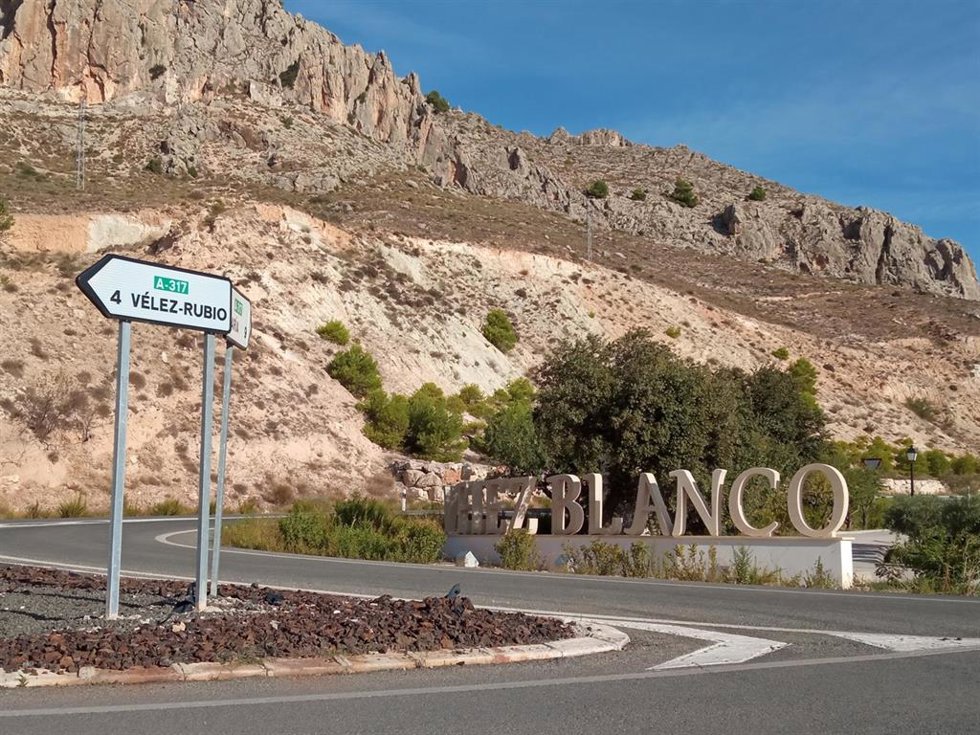 Archivo - Acceso a Vélez-Blanco (Almería).