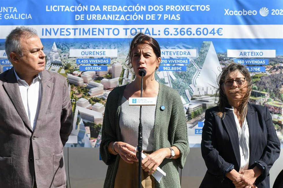 La conselleira de Vivenda, en Mallou