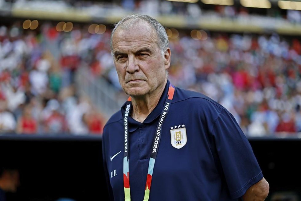 El técnico argentino Marcelo Bielsa en el partido del Mundial de fútbol de 2026 de Uruguay contra España en Guadalajara (México).