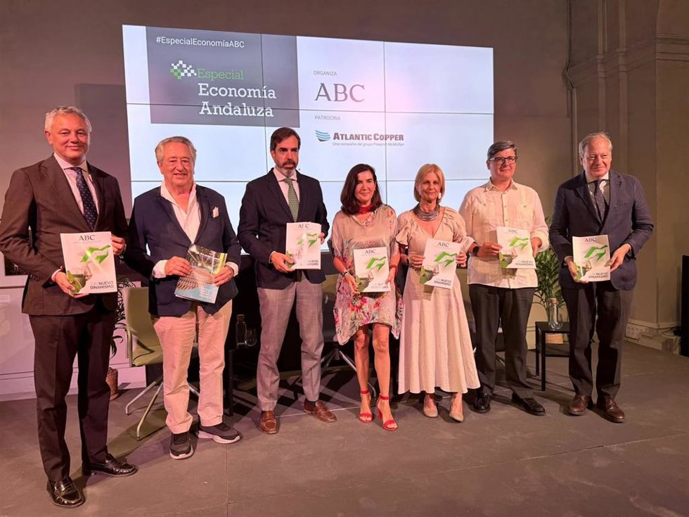 La consejera de Empleo, Empresa y Trabajo Autónomo en funciones, Rocío Blanco, en la presentación del 'Especial Economía Andaluza' que elabora diario ABC.