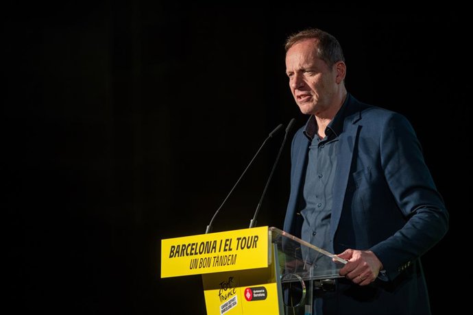 Archivo - Arquivo - O diretor-geral do Tour de France, Christian Prudhomme, discursa durante a apresentação das três primeiras etapas do Tour de France 2026, na Llotja de Mar, em 25 de fevereiro de 2025, em Barcelona, Catalunha (Espanha). Segundo o direto