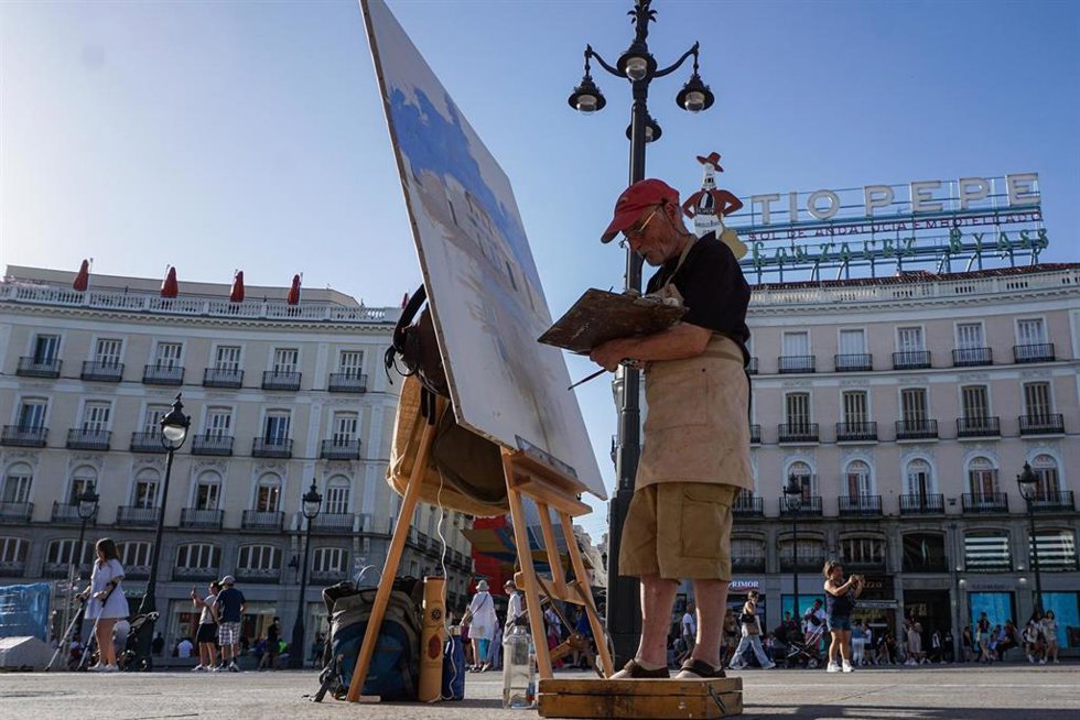 Archivo - Antonio López en la Puerta del Sol de Madrid