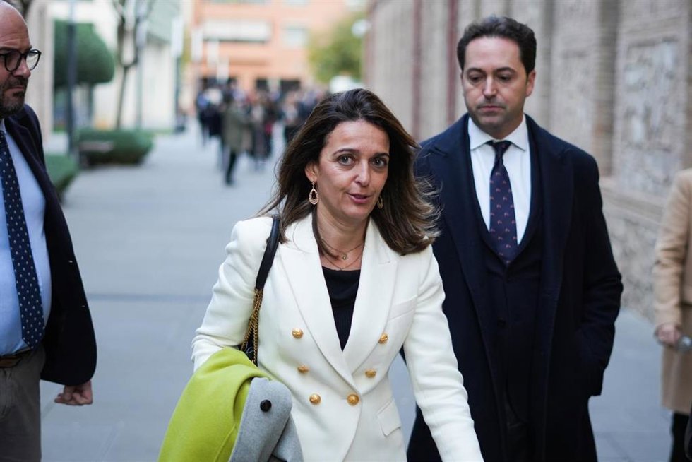 Archivo - La consellera de Justicia, Nuria Martínez, a su llegada al traspaso de carteras de los consellers y conselleras de la Generalitat Valenciana, en imagen de archivo. 