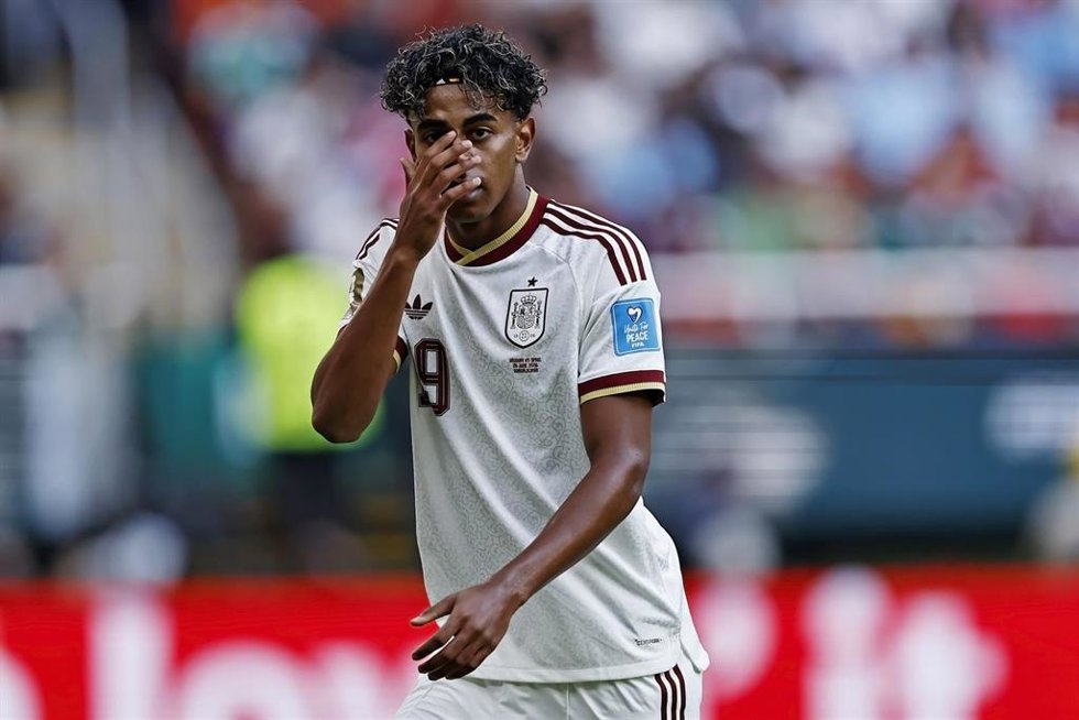 El extremo internacional español Lamine Yamal durante el partido de la fase de grupos ante Uruguay.