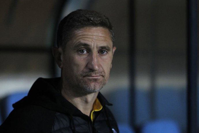 Ohiggins vs Coquimbo Unido, Fecha 8 Campeonato Nacional 2022.  El entrenador de Coquimbo Unido Patricio Graff da instrucciones a sus jugadores, durante el partido de primera division frente a Ohiggins realizado en el Estadio El Teniente de Rancagua,
