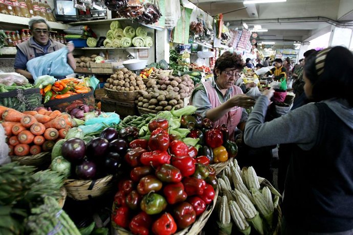 Perú.- INEI: precios al consumidor de Lima Metropolitana subiero 0.23% en junio del 2026