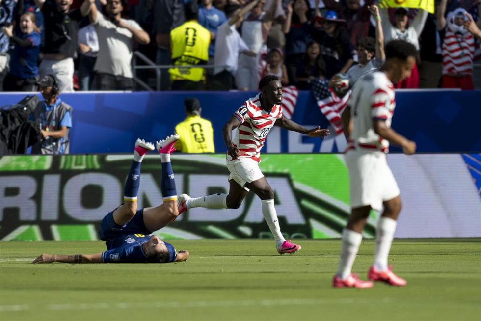July 1, 2026, Santa Clara, California, USA: American forward FOLARIN BALOGUN (20) celebrates a goal during the World Cup 2026 Round of 32 soccer match between The United States and Bosnia and Herzegovina in Santa Clara, California, USA.
