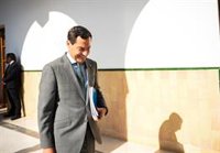 Moreno se somete este jueves a la segunda votación de investidura pendiente de si logra cerrar un acuerdo con Vox