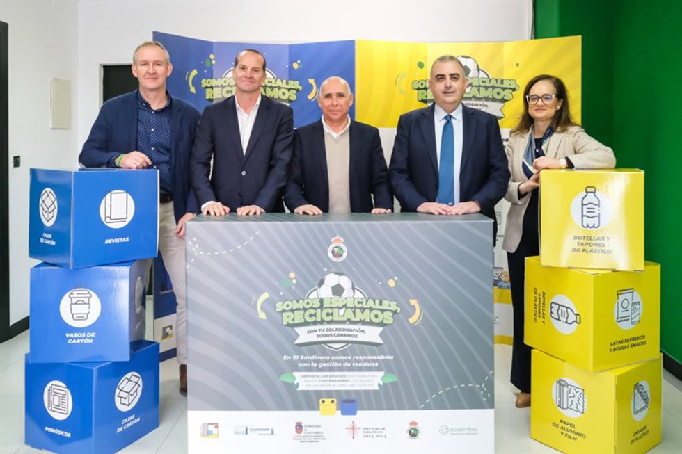 Archivo - Imagen de presentacion de la campaña con representantes de las diferentes entidades involucradas