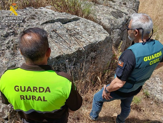 Objetos intervenidos por la Guardia Civil en la 'Operación Orlaz'.