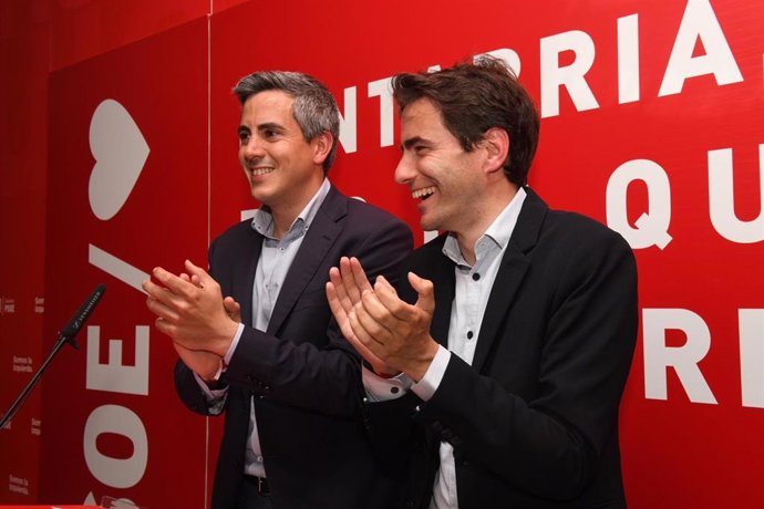 Archivo - Pablo Zuloaga y Pedro Casares.- Archivo