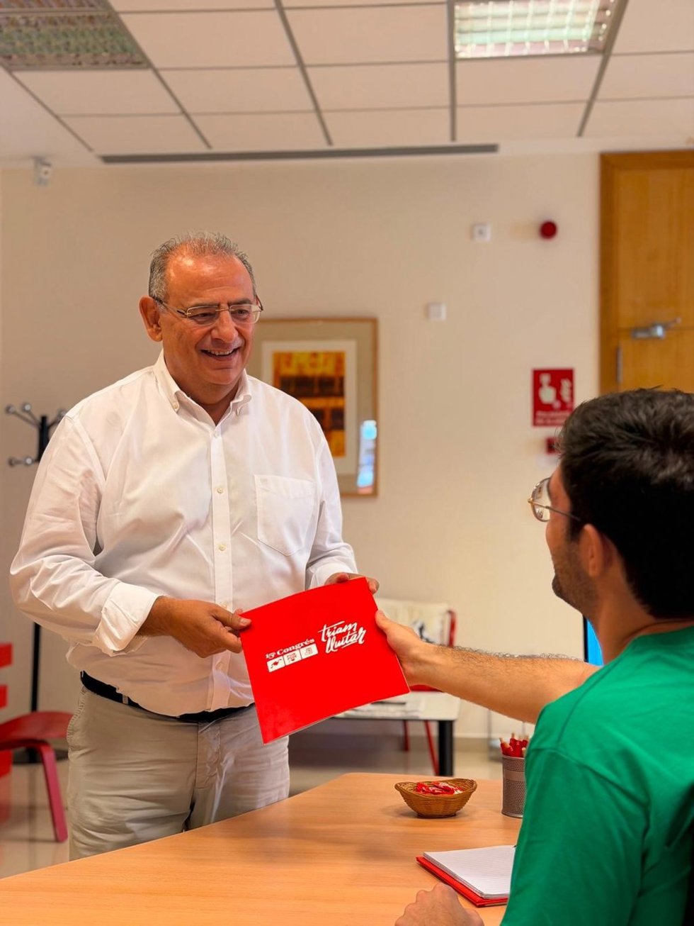 Alfonso Rodríguez, en la sede socialista.