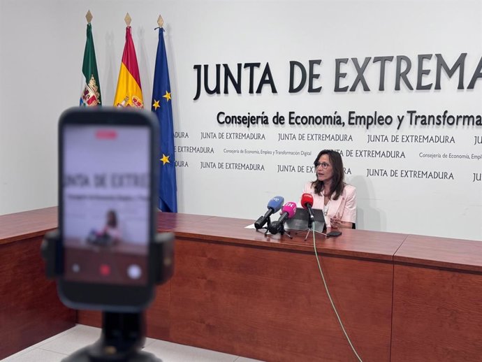La secretaria general de Empleo, María José Nevado, valora los datos del paro de junio