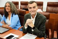 Maíllo, tras afirmar Feijóo que se "ultima" pacto con Vox: "El señorito marcándole el paso al manijero"