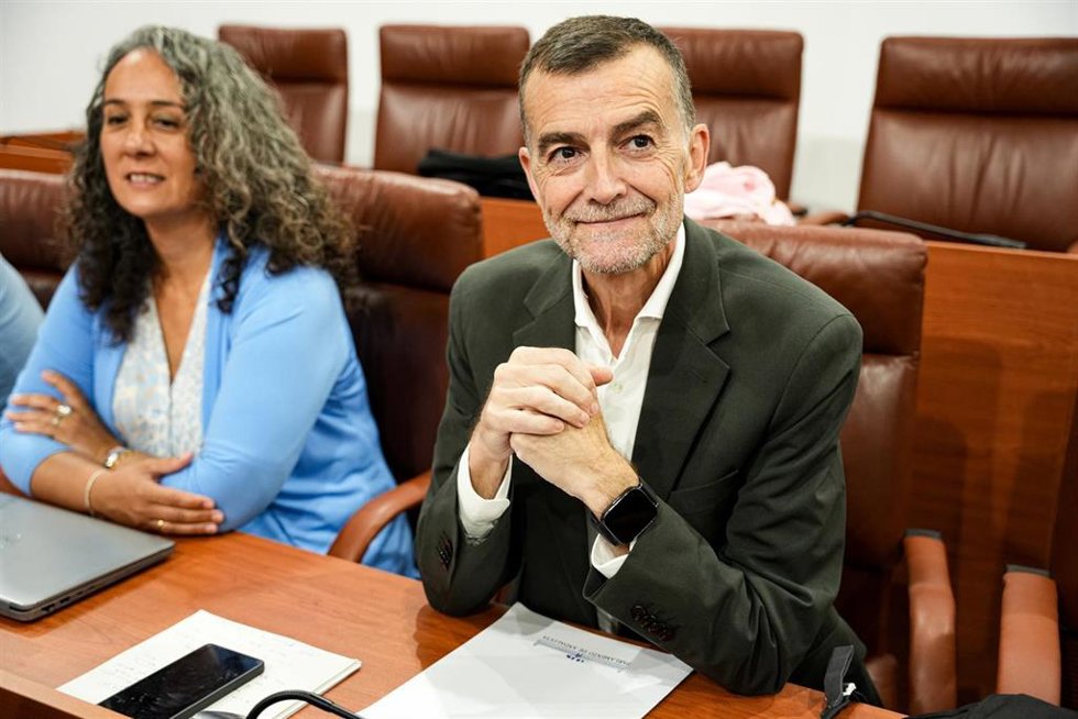 El portavoz de Por Andalucía y coordinador federal de Izquierda Unida, Antonio Maíllo