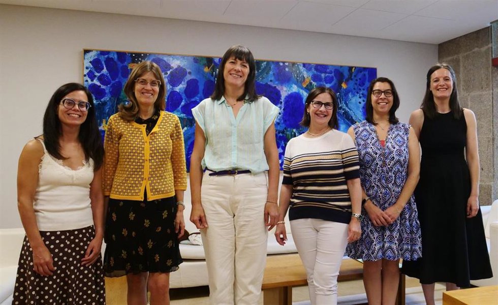 La portavoz nacional del BNG, Ana Pontón, se reúne con representantes de la Asociación de Mulleres Investigadoras e Tecnólogas (AMIT).