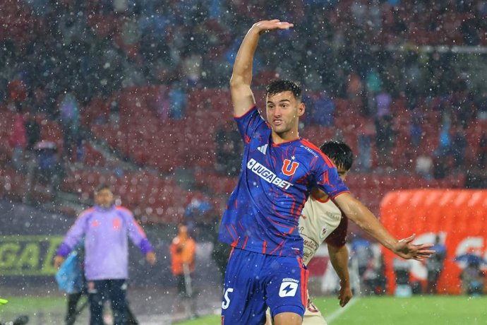 Futbol, Universidad de Chile vs Deportes La Serena Fase de grupos, Copa de la Liga 2026. El jugador de Universidad de Chile Felipe Salomoni es fotografiado durante el partido de copa de la liga por el grupo D contra Deportes La Serena disputado en el