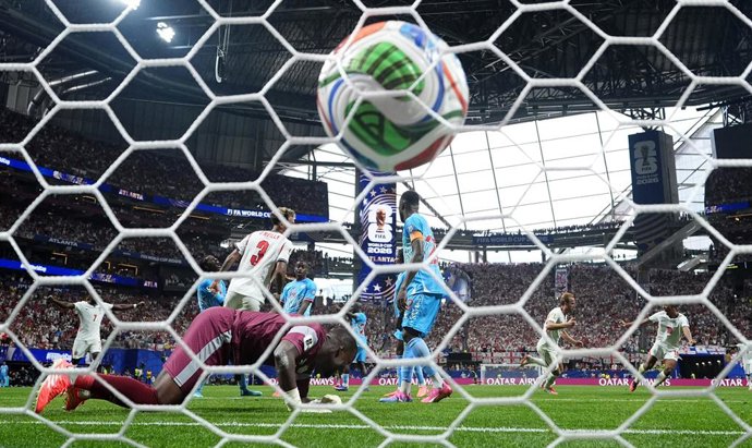 01 July 2026, US, Atlanta: England's Harry Kane celebrates after scoring their side's first goal of the game during the 2026 FIFA World Cup Round of 32 soccer match between England and DR Congo at Atlanta Stadium. Photo: Martin Rickett/PA Wire/dpa