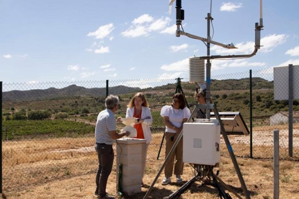 Manzanos destaca la mejora continua del SIAR como aplicación climática de referencia para los agricultores riojanos.