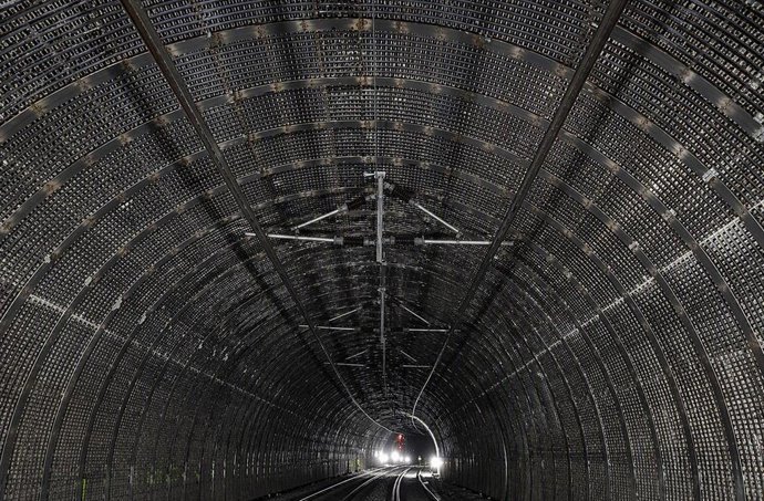 Interior del túnel de Rubí (Barcelona)