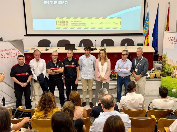 El Ayuntamiento de València impulsa el plan València + Segura para la formación del sector turístico Ante situaciones de emergencia.