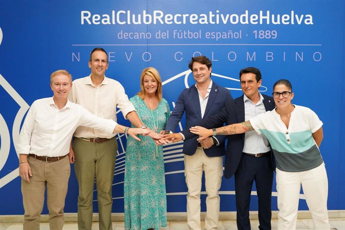 El Ayuntamiento de Huelva y el Recreativo renuevan su acuerdo de colaboración.