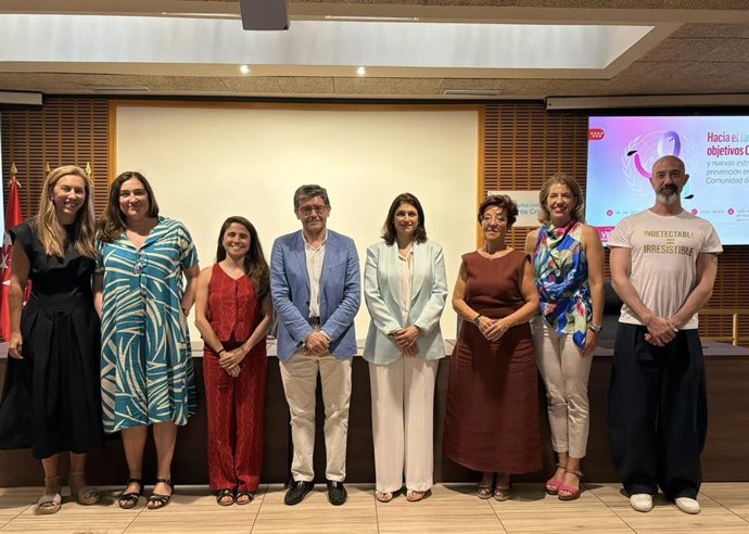 Expertos señalan que alcanzar los objetivos de ONUSIDA en 2030 exige la suma de innovación, prevención y participación