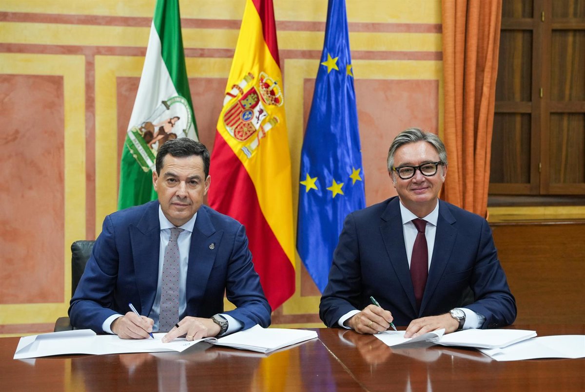 Moreno logra ser investido presidente de la Junta con el apoyo de Vox tras el acuerdo de gobierno