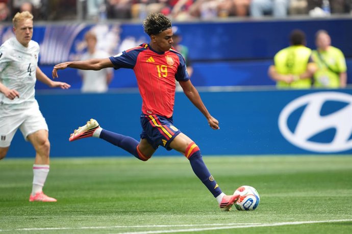 2 de julho de 2026, EUA, Inglewood: O espanhol Lamine Yamal em ação durante a partida das oitavas de final da Copa do Mundo da FIFA 2026 entre Espanha e Áustria, no Los Angeles Stadium. Foto: Georg Hochmuth/APA/dpa