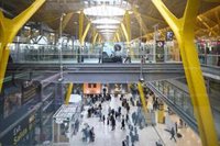 Los aeropuertos españoles de la red de Aena prevén 22.290 vuelos en la primera operación salida del verano