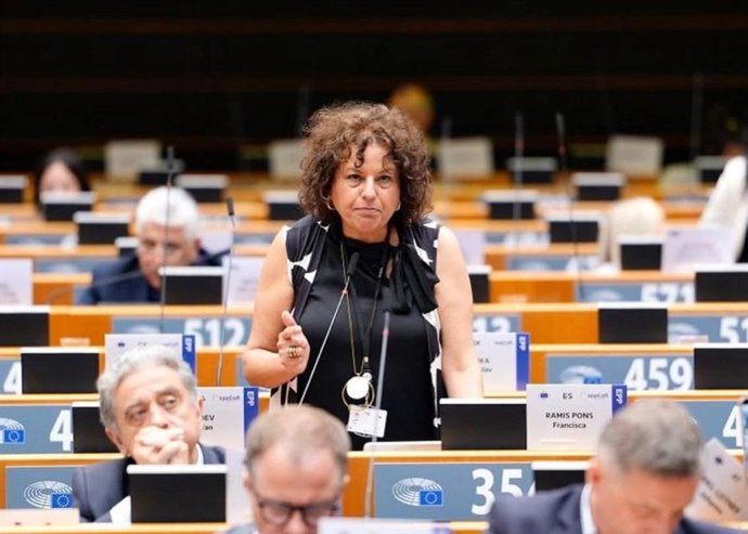 La directora general de Relaciones Institucionales y de Relaciones con el Parlamento, Xesca Ramis