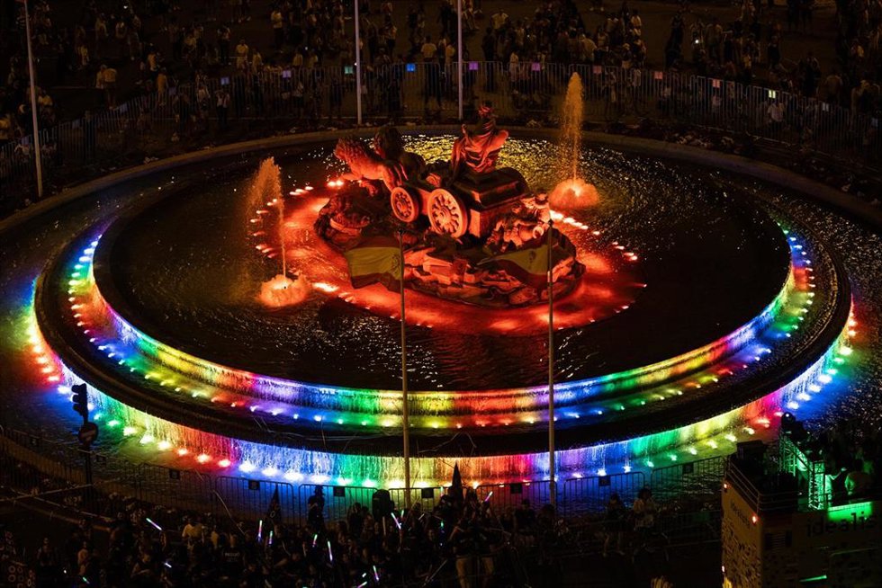 Archivo - Cientos de personas durante la manifestación estatal del Orgullo LGTBI+ 2024, a 6 de julio de 2024, en Madrid (España). 