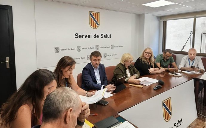 La Mesa Sectorial de Sanidad aprueba una oferta de empleo público del IBSalut con 705 plazas para 2026.