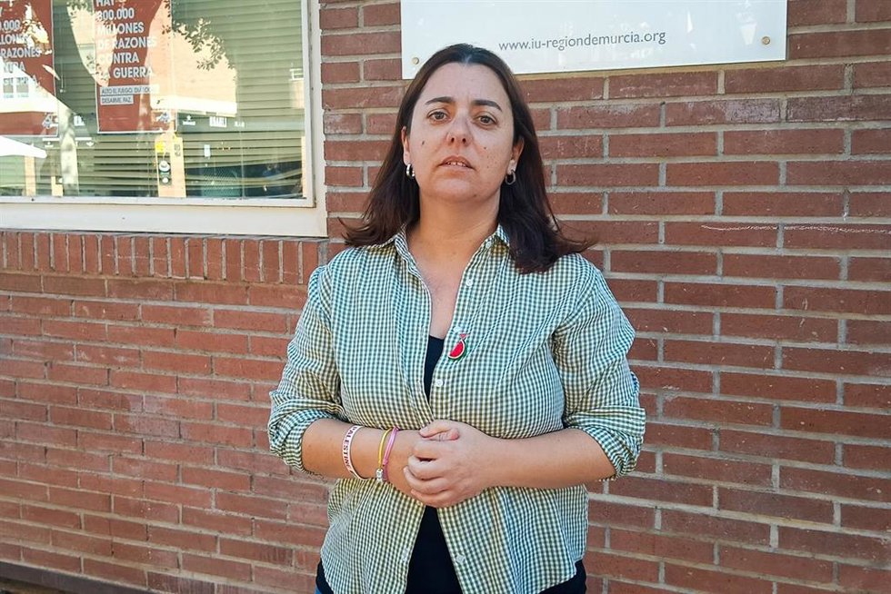 Archivo - La coordinadora regional de IU-Verdes, Penélope Luna