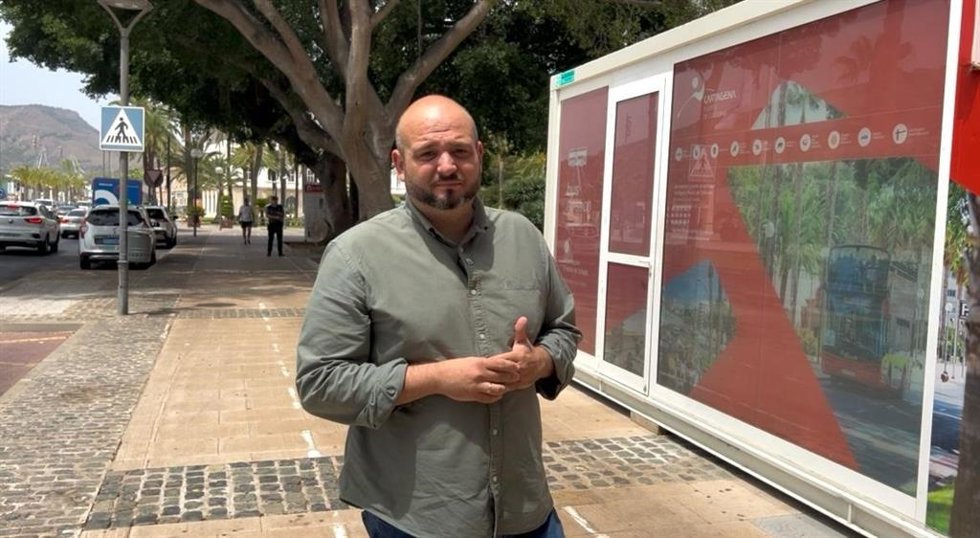 Archivo - El candidato socialista a las primarias para la Alcaldía de Cartagena, Manuel Torres