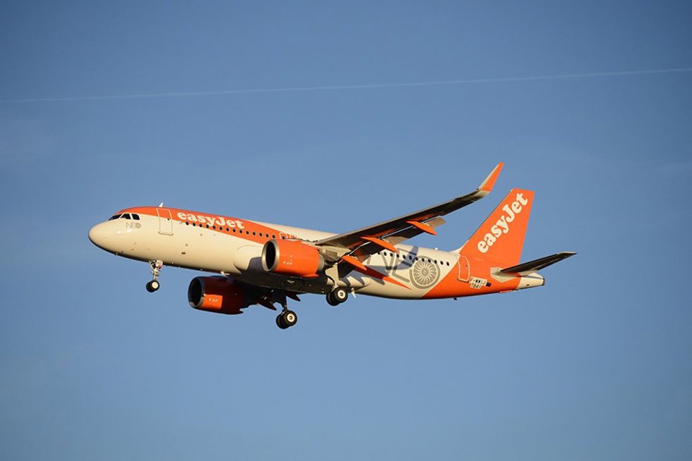 Archivo - Avión de easyJet.