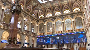 El Ibex 35 pulveriza sus máximos históricos y supera los 19.800 puntos