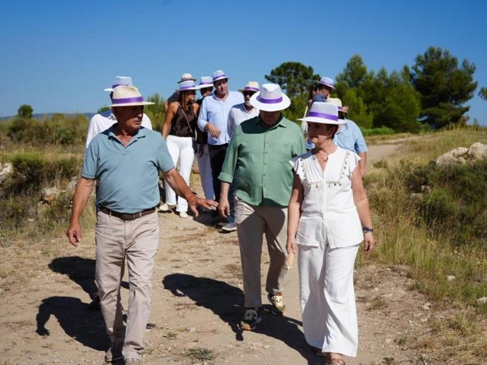 Marian Cano resalta el potencial del turismo de interior durante la jornada de la Floración de la Lavanda de Ademuz