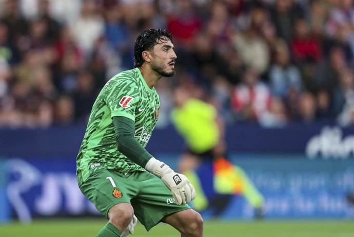 Archivo - Leo Roman of RCD Mallorca gestures during the Spanish league, LaLiga EA Sports, football match played between Levante UD and RCD Mallorca at Ciutat de Valencia stadium on May 17, 2026, in Valencia, Spain.