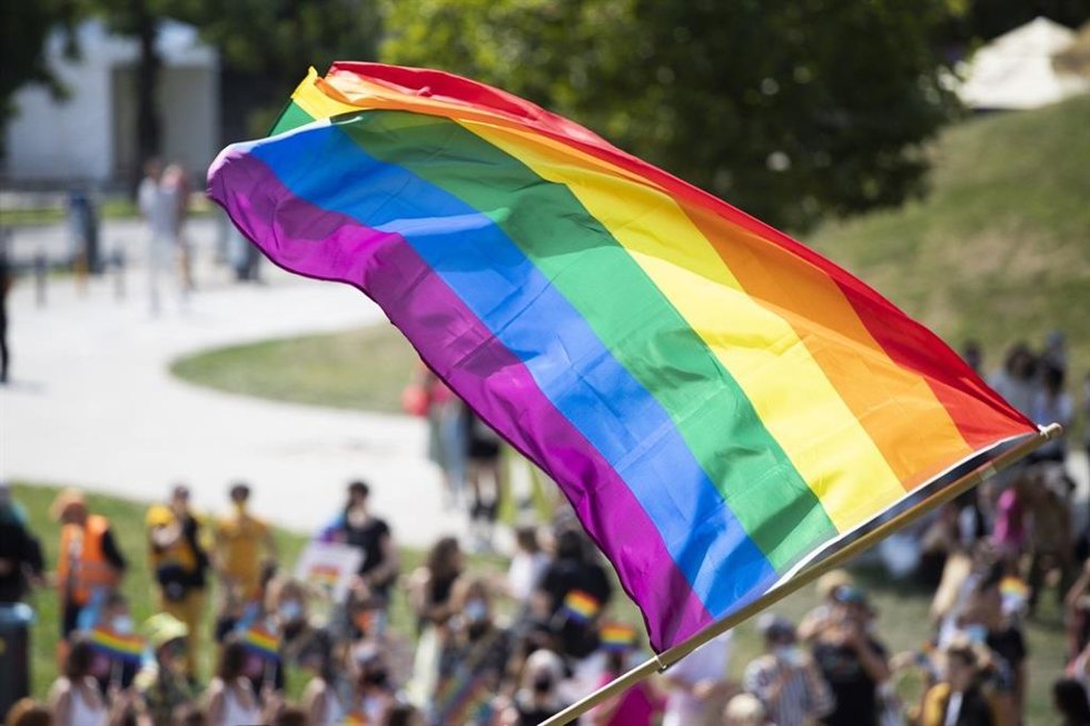 Archivo - Bandera LGTBI. Archivo.