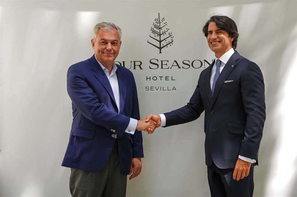 El alcalde de Sevilla, José Luis Sanz, lidera una misión comercial a Montreal para atraer inversión y nuevas conexiones aéreas.