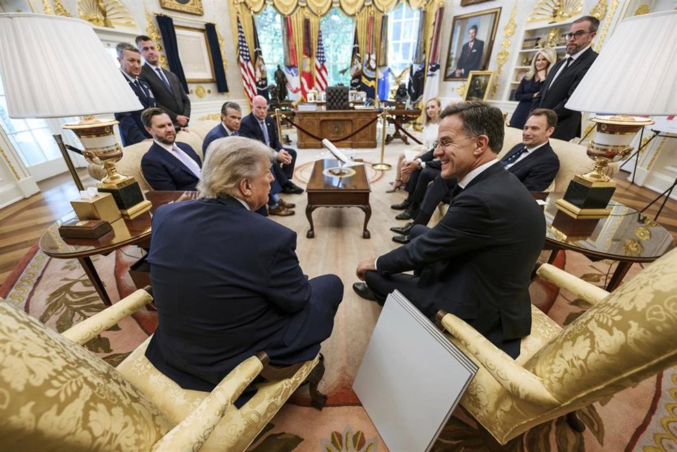 Donald Trump y Mark Rutte 