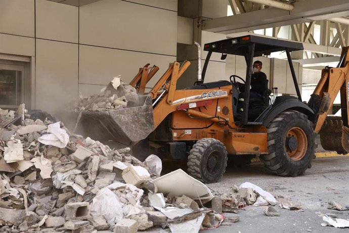 July 2, 2026, La Guaira, Venezuela (Bolivarian Republic of: LA GUAIRA, VENEZUELA - JULY 2, 2026: Workers carry out debris removal, cleanup and repair operations at Simón Bolívar International Airport in La Guaira, Venezuela, following damage caused by the