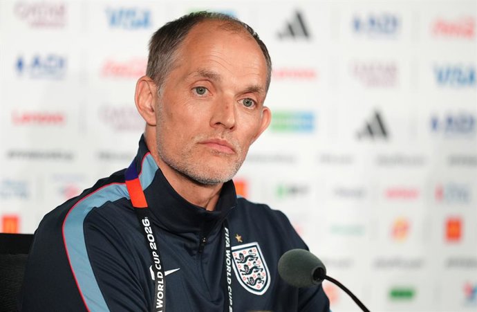 Archivo - 07 April 2026, Mexico, Mexico City: England manager Thomas Tuchel looks on during a press conference at the Mexico City Stadium. Photo: Martin Rickett/PA Wire/dpa