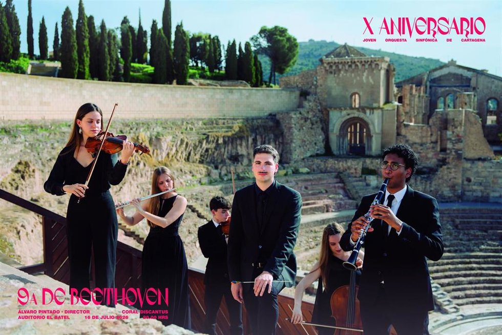 La Joven Orquesta Sinfónica de Cartagena reúne a más de un centenar de músicos para interpretar la Novena de Beethoven en su décimo aniversario